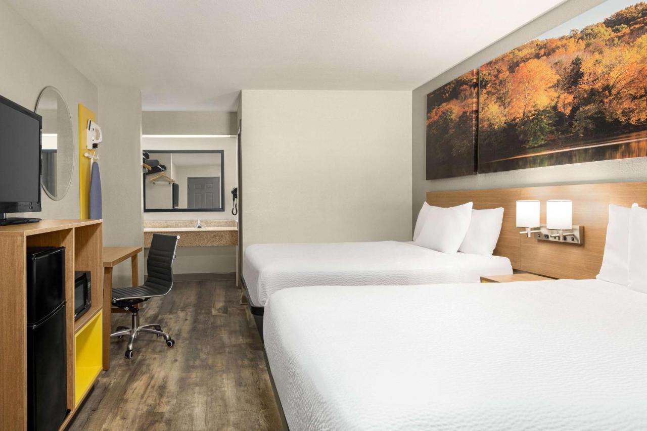Days Inn By Wyndham Fulton Kültér fotó